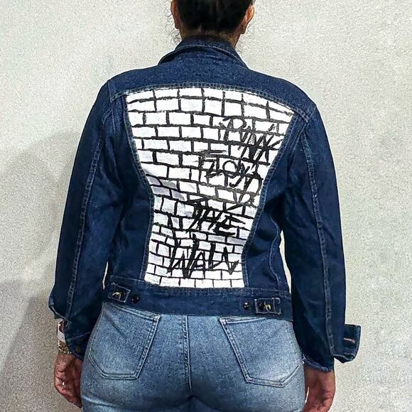 Lee Custom Pink Floyd Jean Jacket Sz S - Picture 1 of 11